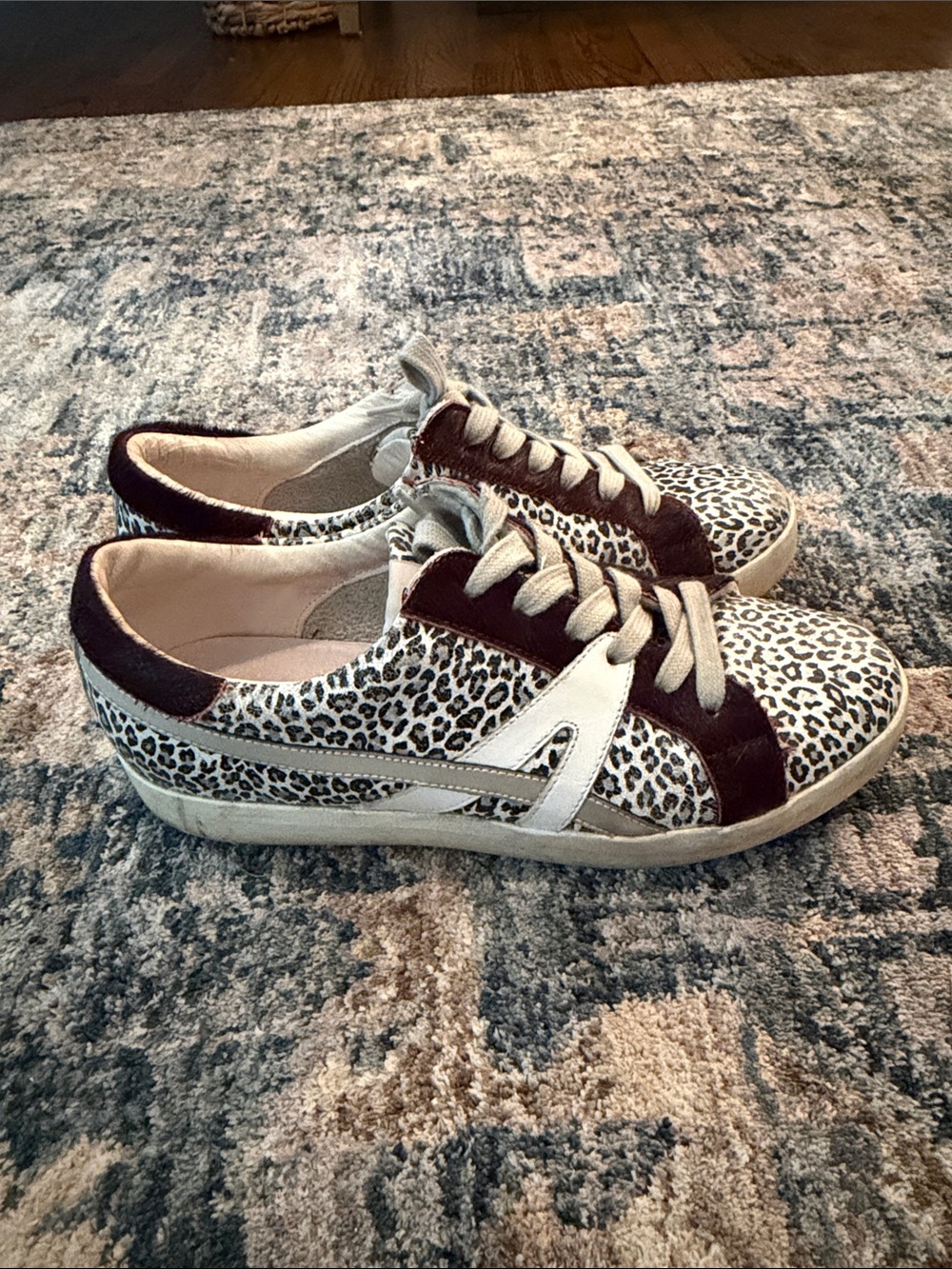Meline Leopard print sneakers